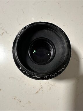 Canon 50mm f/1.8